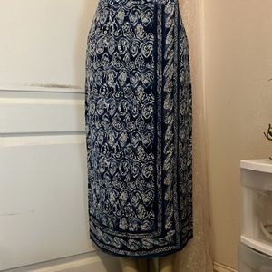 Vintage Skirt Charter Club 100% Silk Blue and Beige Paisley Print Wrap Skirt